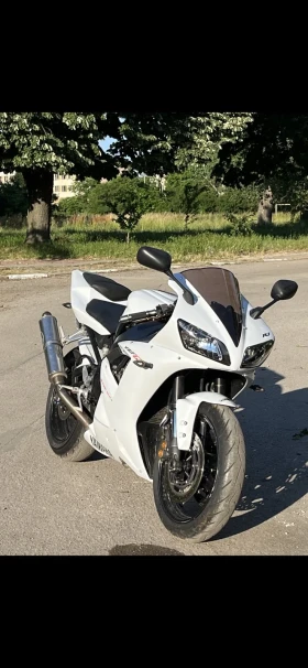 Yamaha YZF-R1, снимка 2