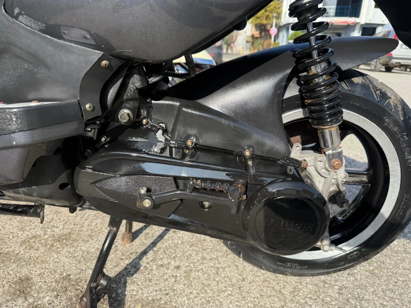 Vespa 50 Tauris, снимка 11 - Мотоциклети и мототехника - 52516010