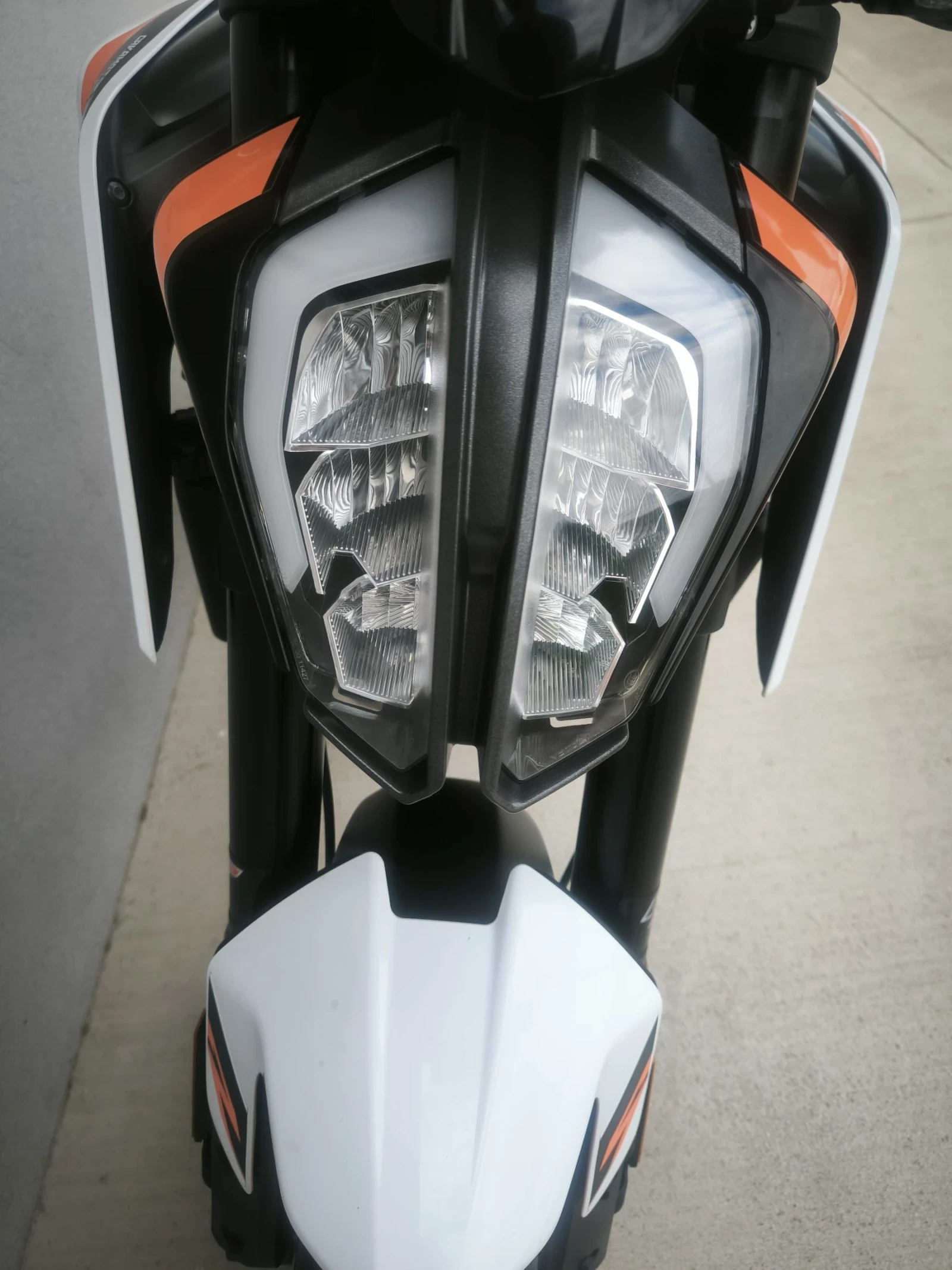 Ktm Duke 890 R | Mobile.bg   13
