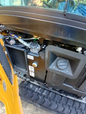 Багер JCB 19C-1 PC, снимка 12