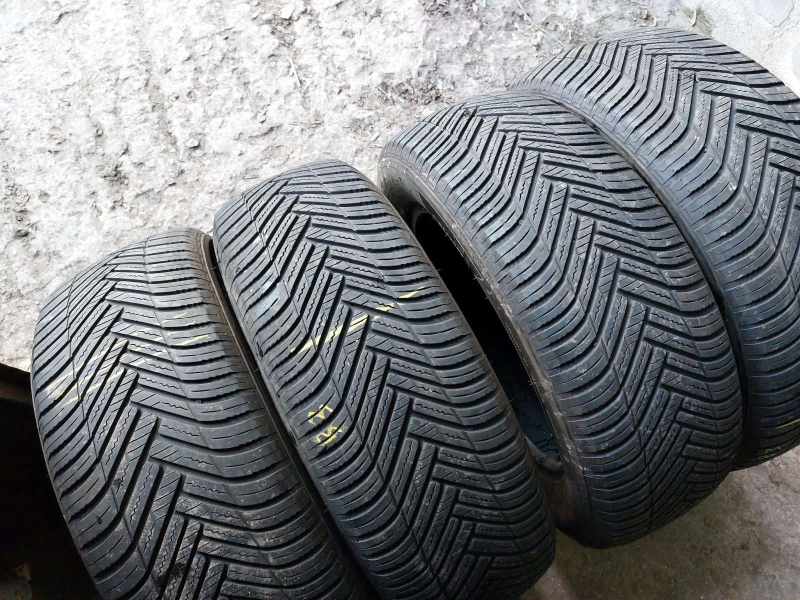  235/60R18 | Mobile.bg   4