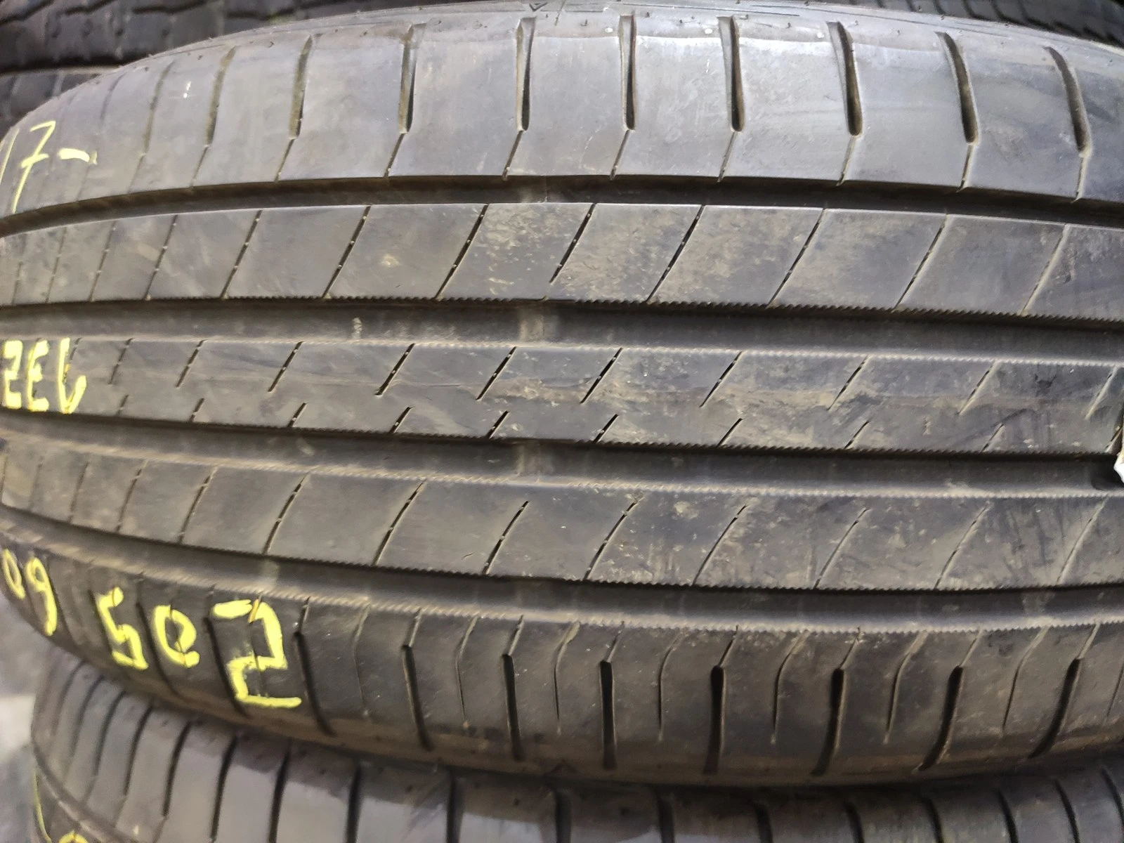 Гуми Летни 205/60R16