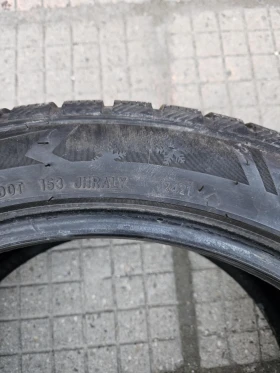 Гуми Зимни 275/40R19, снимка 2 - Гуми и джанти - 49228127