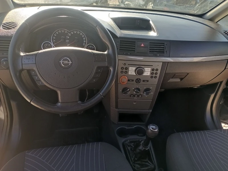 Opel Meriva 1.6, Италия , снимка 11 - Автомобили и джипове - 43984966