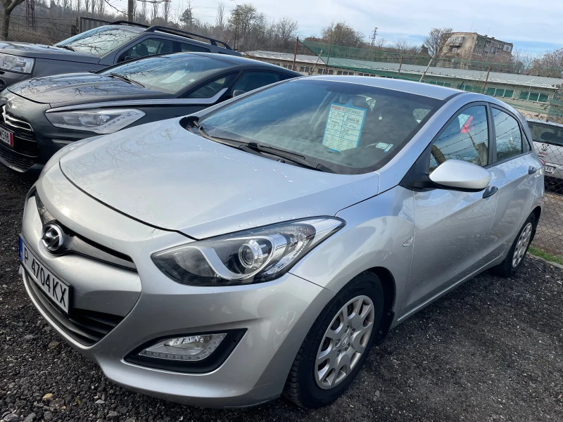 Hyundai I30 2013 1.4 БЕНЗИН, 1 СОБСТВЕНИК!, снимка 3 - Автомобили и джипове - 48290381