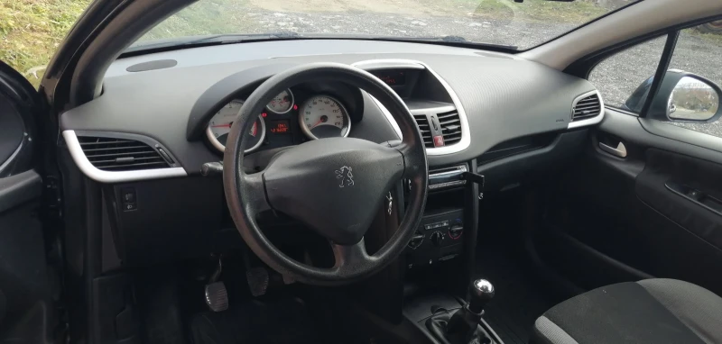 Peugeot 207, снимка 5 - Автомобили и джипове - 48374069