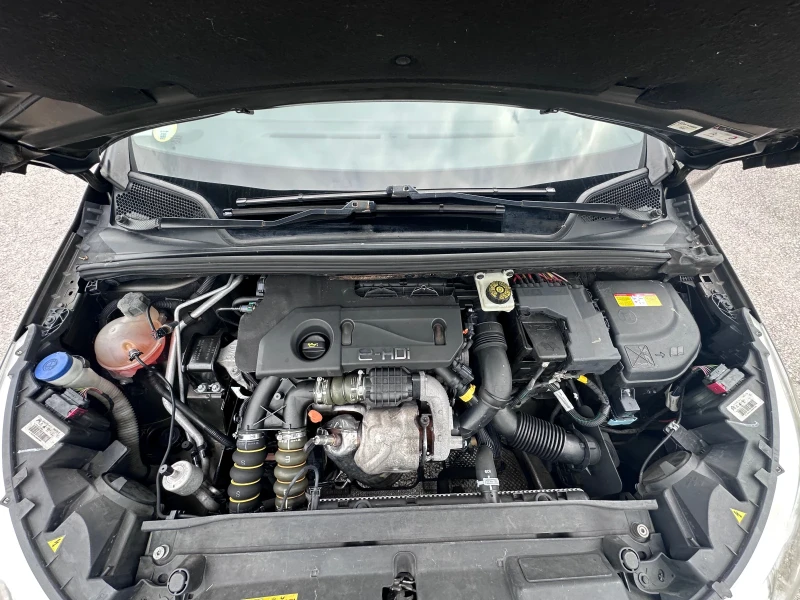 Citroen DS4 1.6 HDi 2012, снимка 17 - Автомобили и джипове - 52051528
