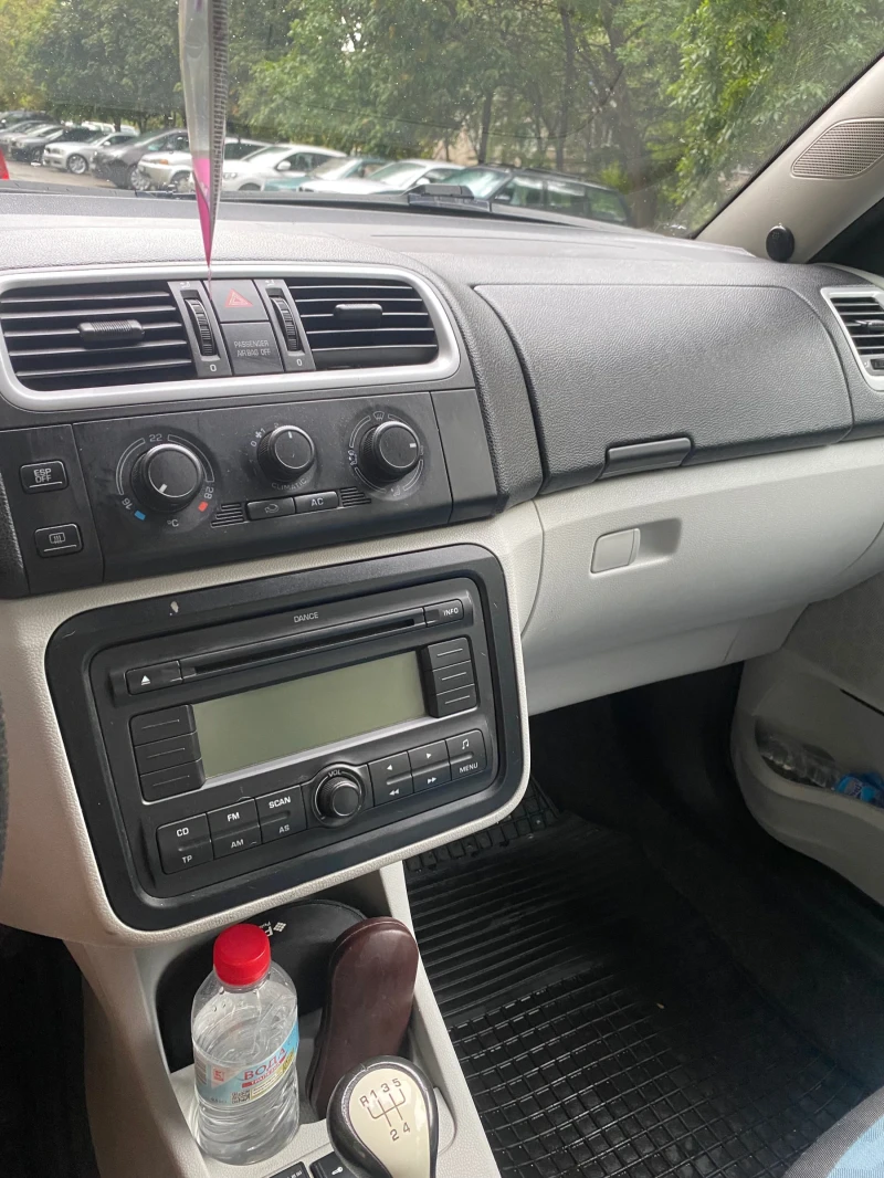 Skoda Fabia 1.4 Газов инжекцион, снимка 8 - Автомобили и джипове - 52804959