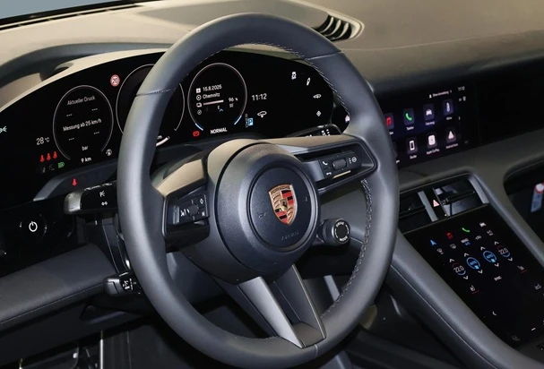 Porsche Taycan 4 = Air Suspension = Гаранция - изображение 8