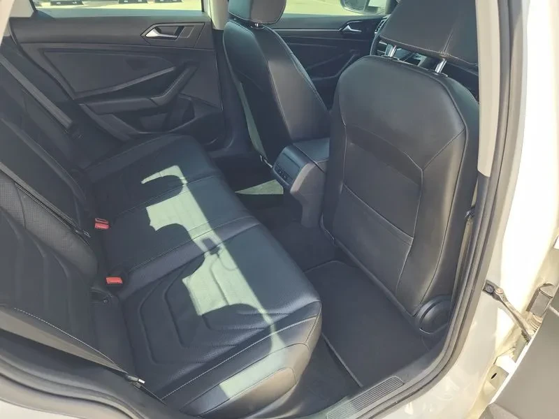 VW Jetta 1.4 TSI PRESTIGE, снимка 14 - Автомобили и джипове - 55175931