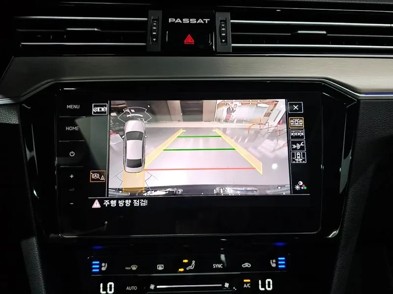 VW Passat 2.0 TDI - САМО 30% АВАНС, снимка 13 - Автомобили и джипове - 55737200