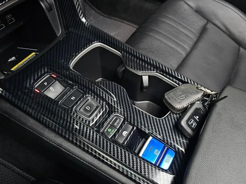 Honda Accord 2.0 Hybrid Touring, снимка 8 - Автомобили и джипове - 55815247