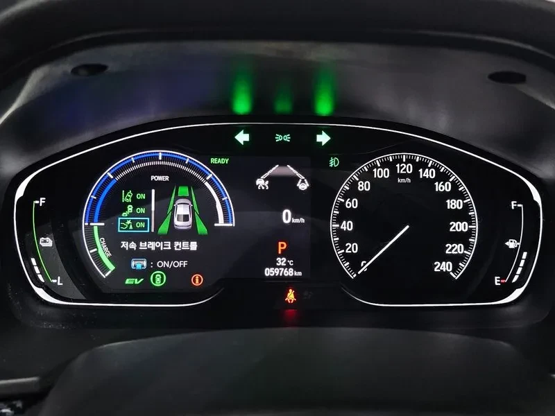 Honda Accord 2.0 Hybrid Touring, снимка 7 - Автомобили и джипове - 55815247