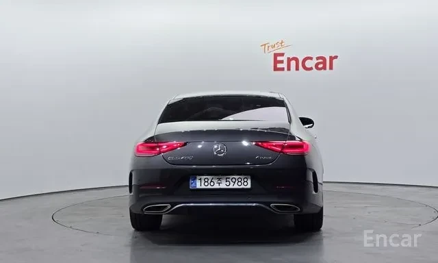 Mercedes-Benz CLS 450 AMG * ОБДУХВАНЕ * HUD * 360 CAM * 37К КМ * , снимка 4 - Автомобили и джипове - 56140915
