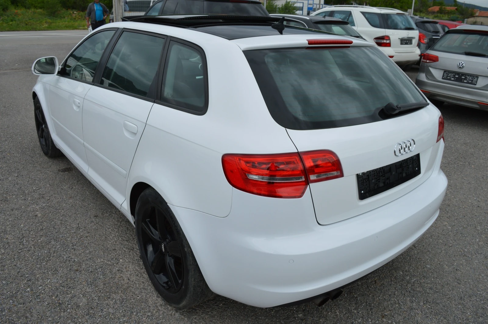 Audi A3 2.0benzin-FULL EKSTRI-KOJA-PANORAMA - изображение 7