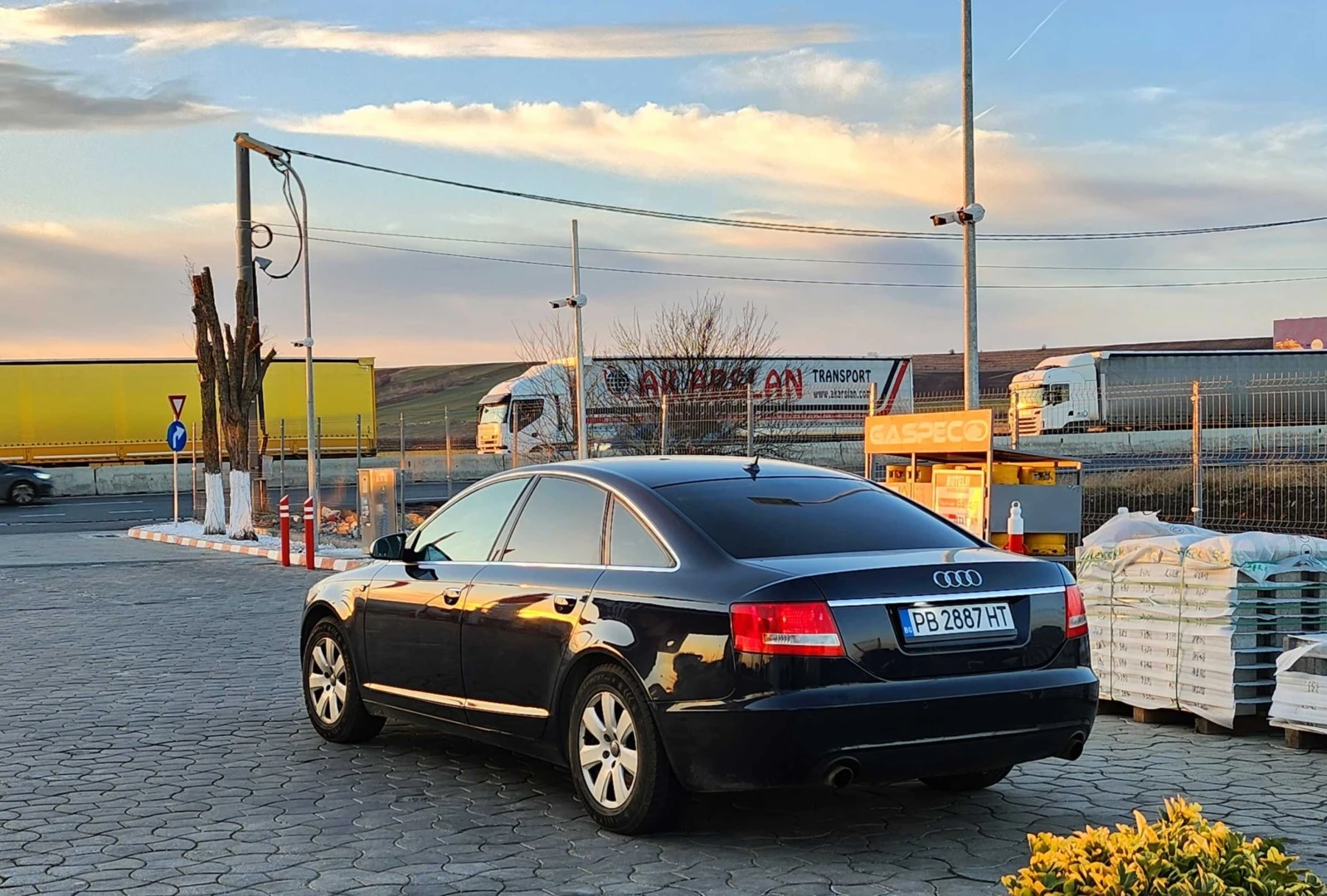 Audi A6 2.4 - изображение 2