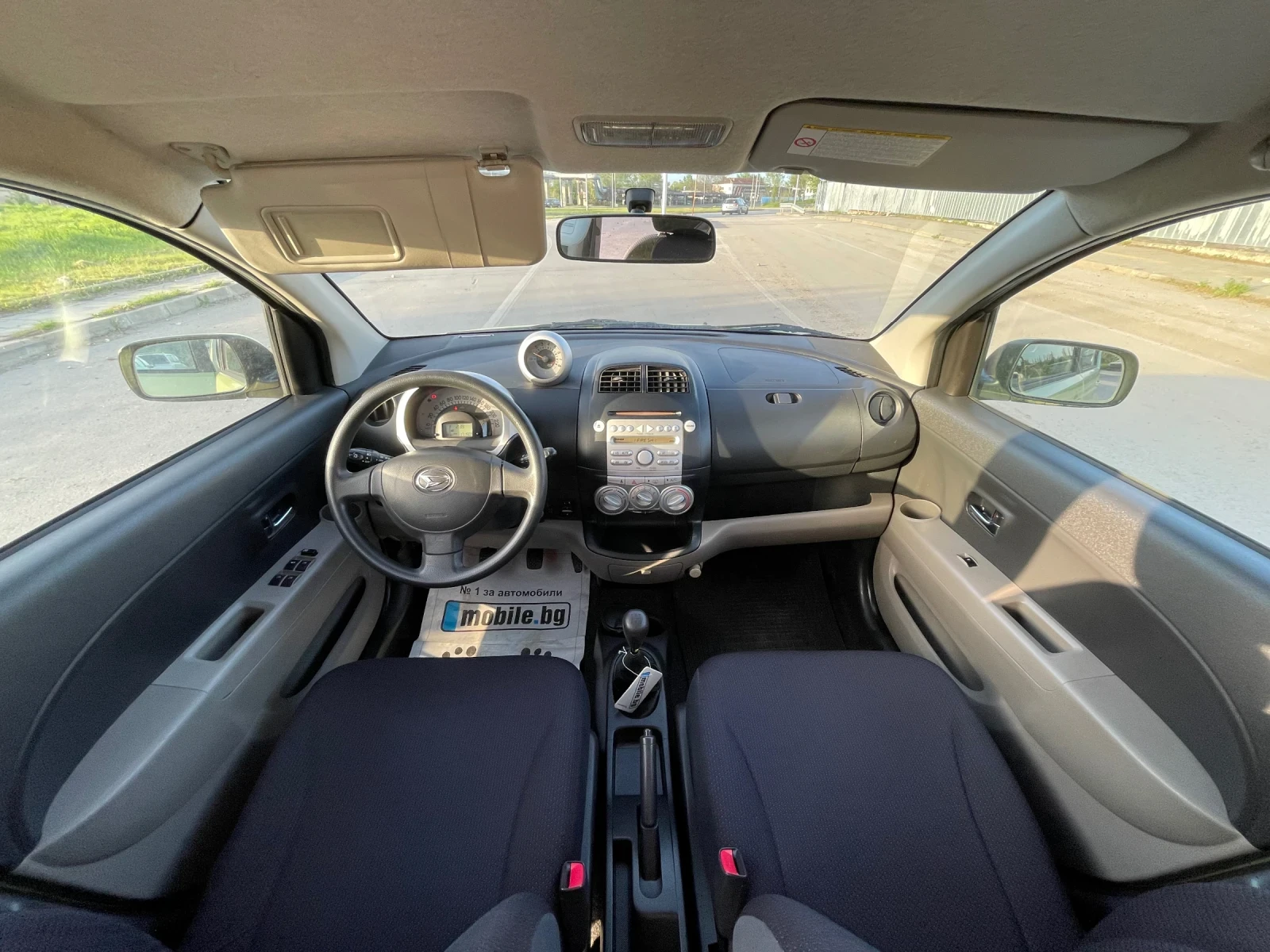 Daihatsu Sirion 1.3 БЕНЗИН с ВЕРИГА, 4 ВРАТИ, КЛИМАТИК - изображение 9