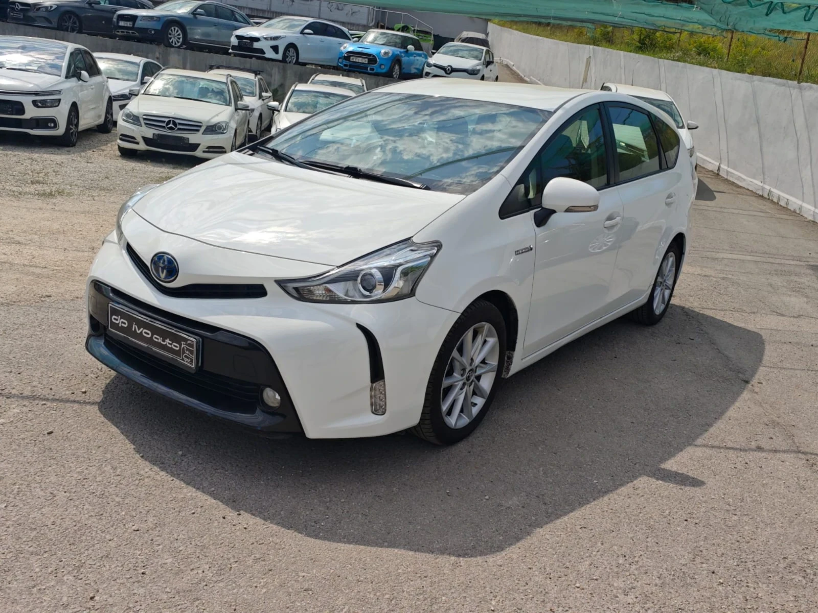 Toyota Prius Plus* * 7 *  3 *  | Mobile.bg   1