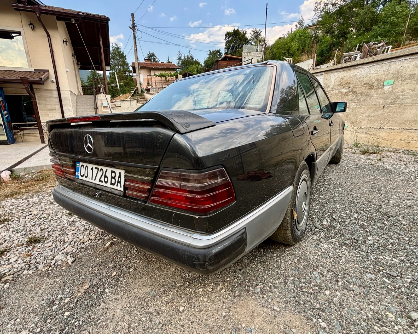 Mercedes-Benz 124  - изображение 5