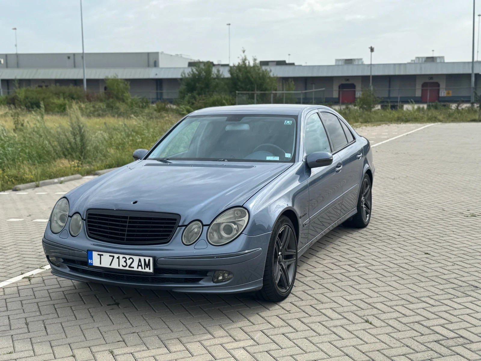 Mercedes-Benz E 400  - изображение 6