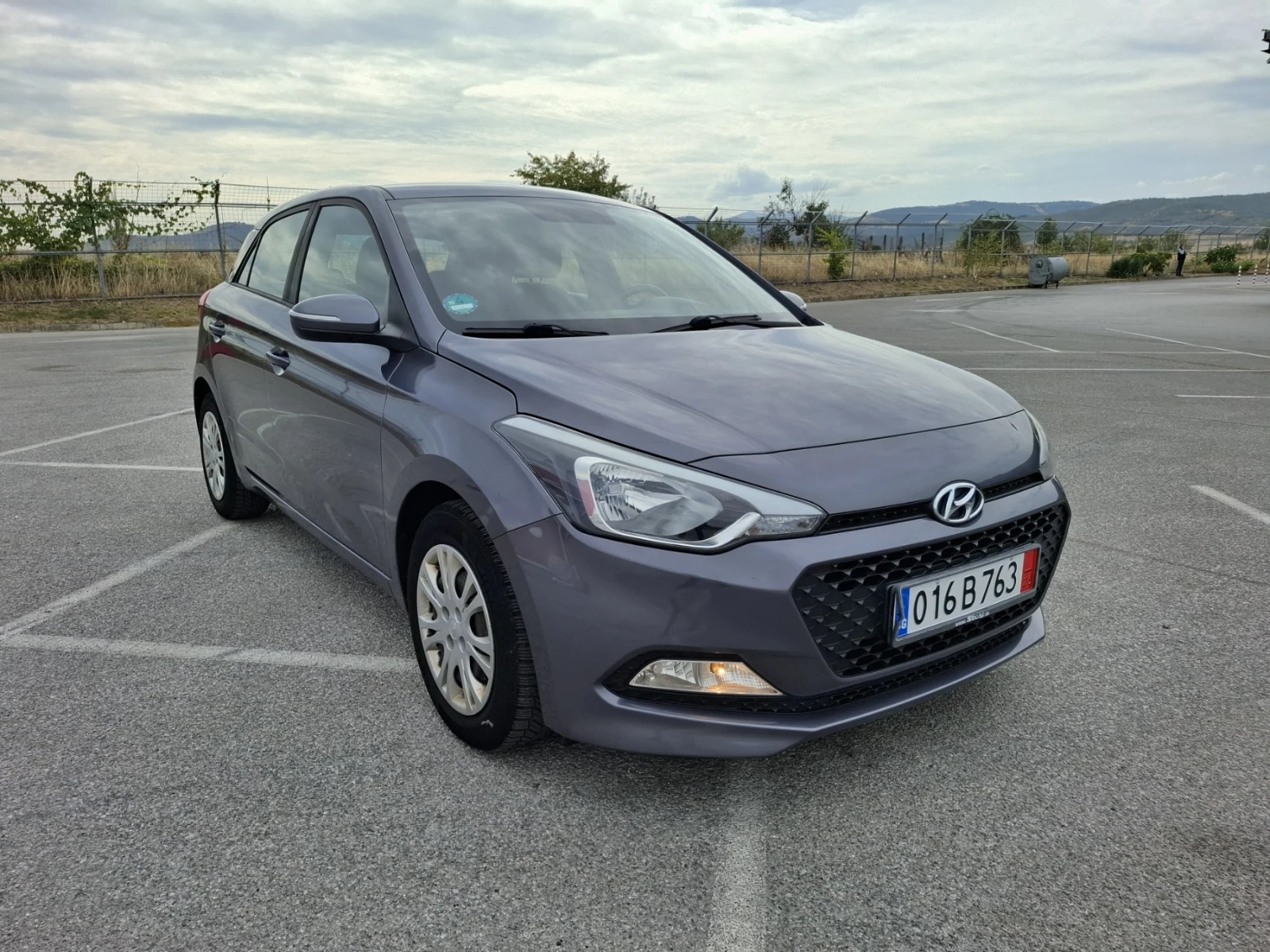 Hyundai I20 1.2 Trend 158622 к.м. EURO6 - изображение 4