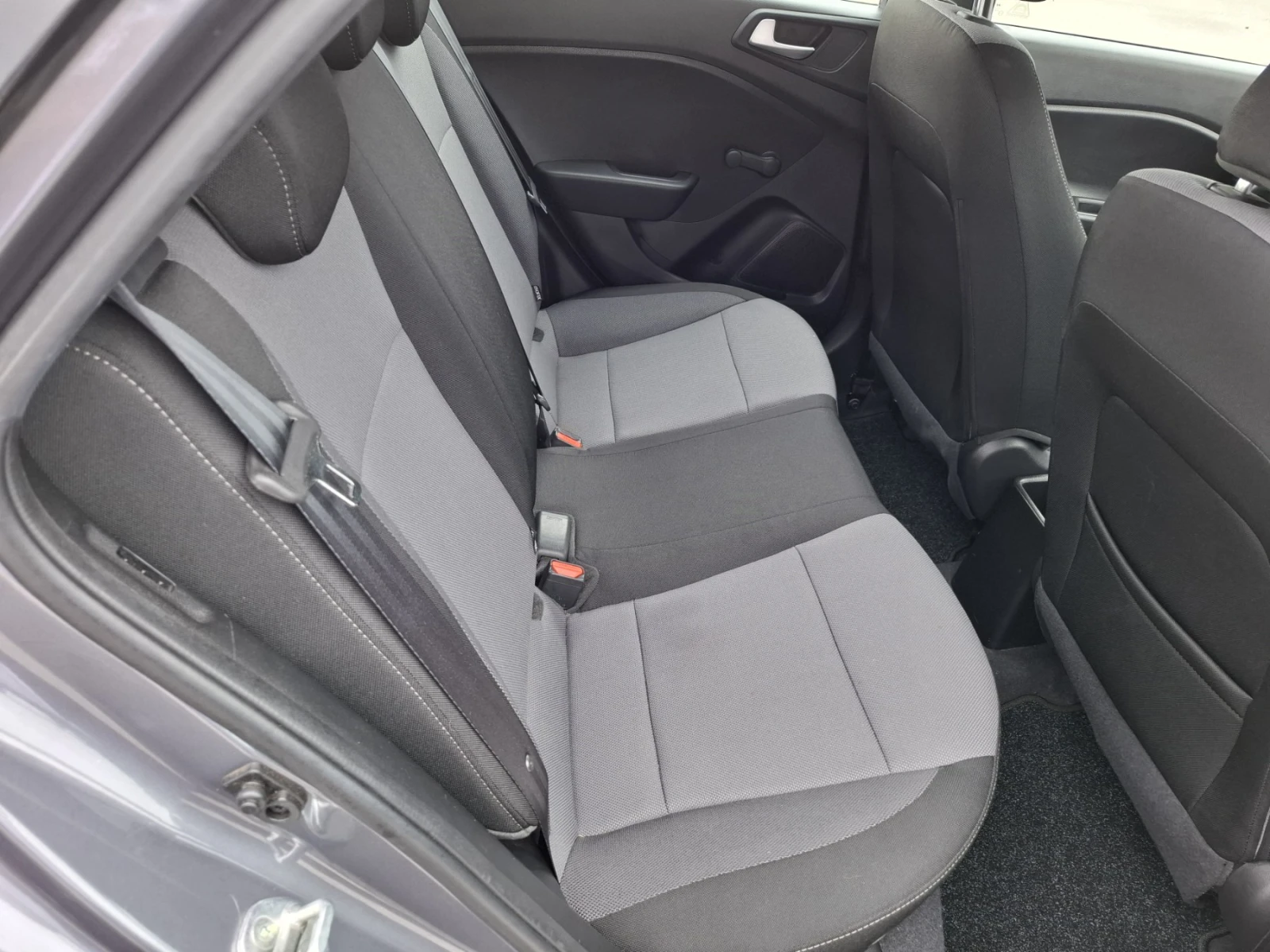 Hyundai I20 1.2 Trend 158622 к.м. EURO6 - изображение 10