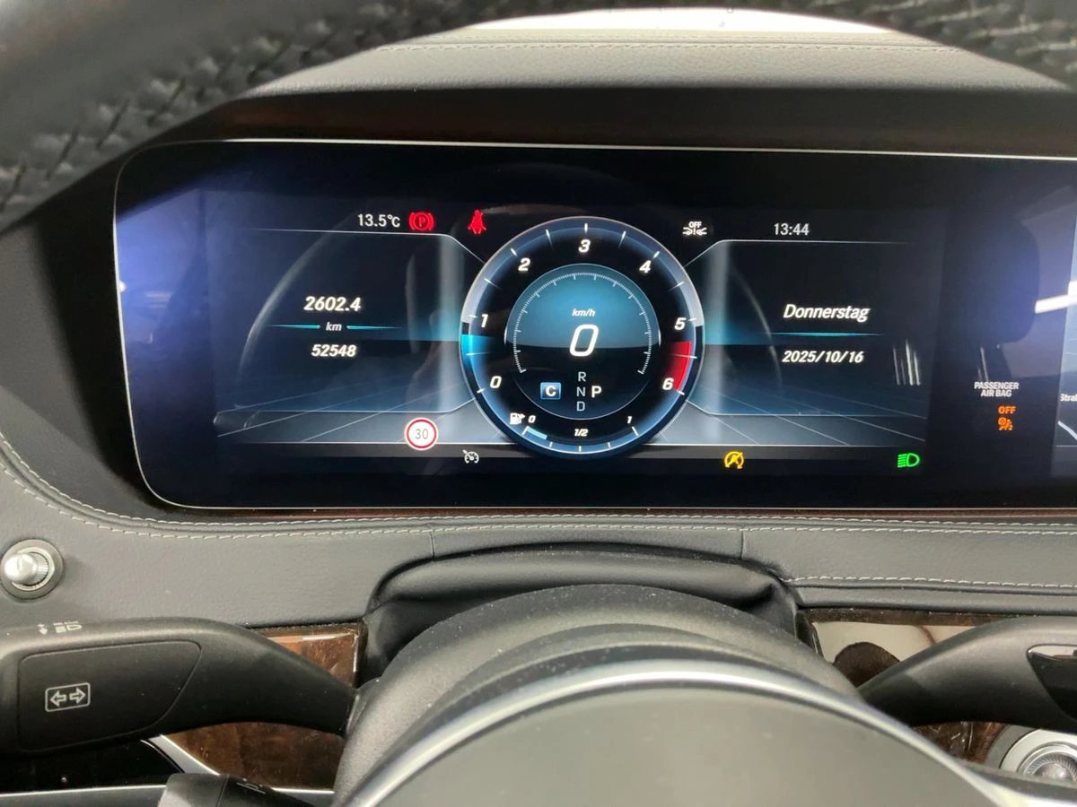 Mercedes-Benz S 350 Mercedes-Benz S-Klasse S 350 d* АВТОФИНАНСИРАНЕ* Б | Mobile.bg — изображение 15