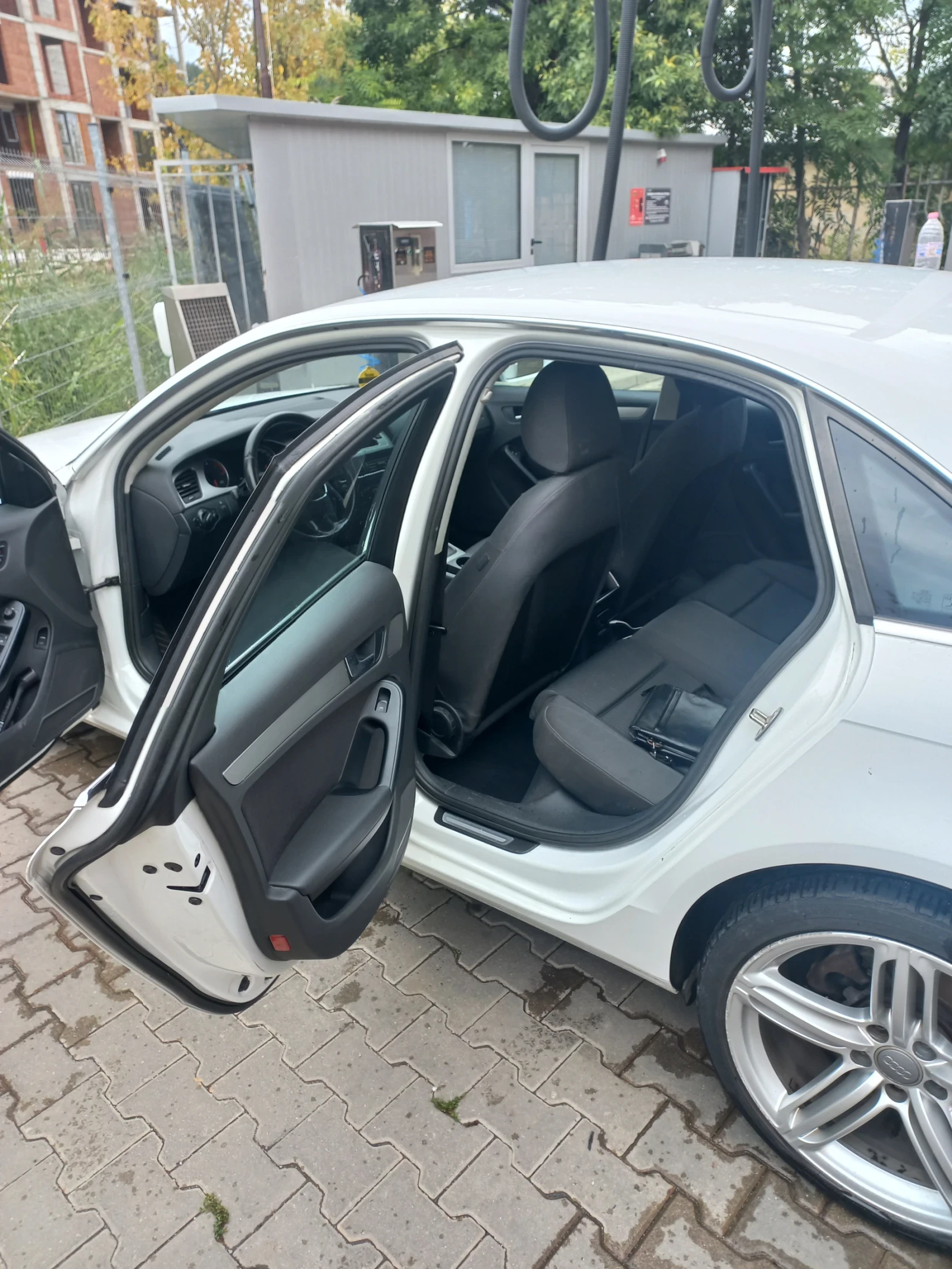 Audi A4 | Mobile.bg � ����������� 9