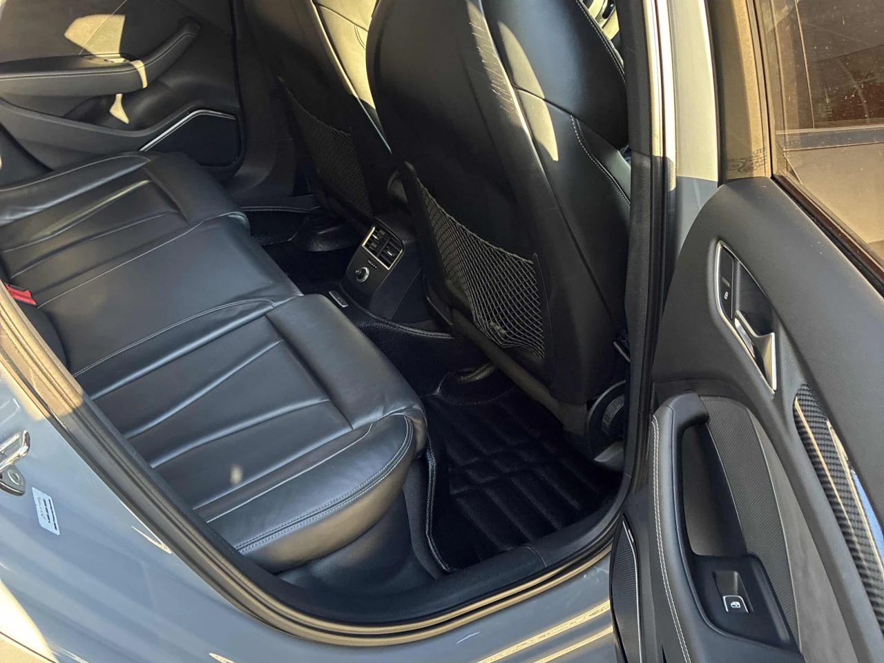 Audi Rs3 CARFAX* *   *  | Mobile.bg   13