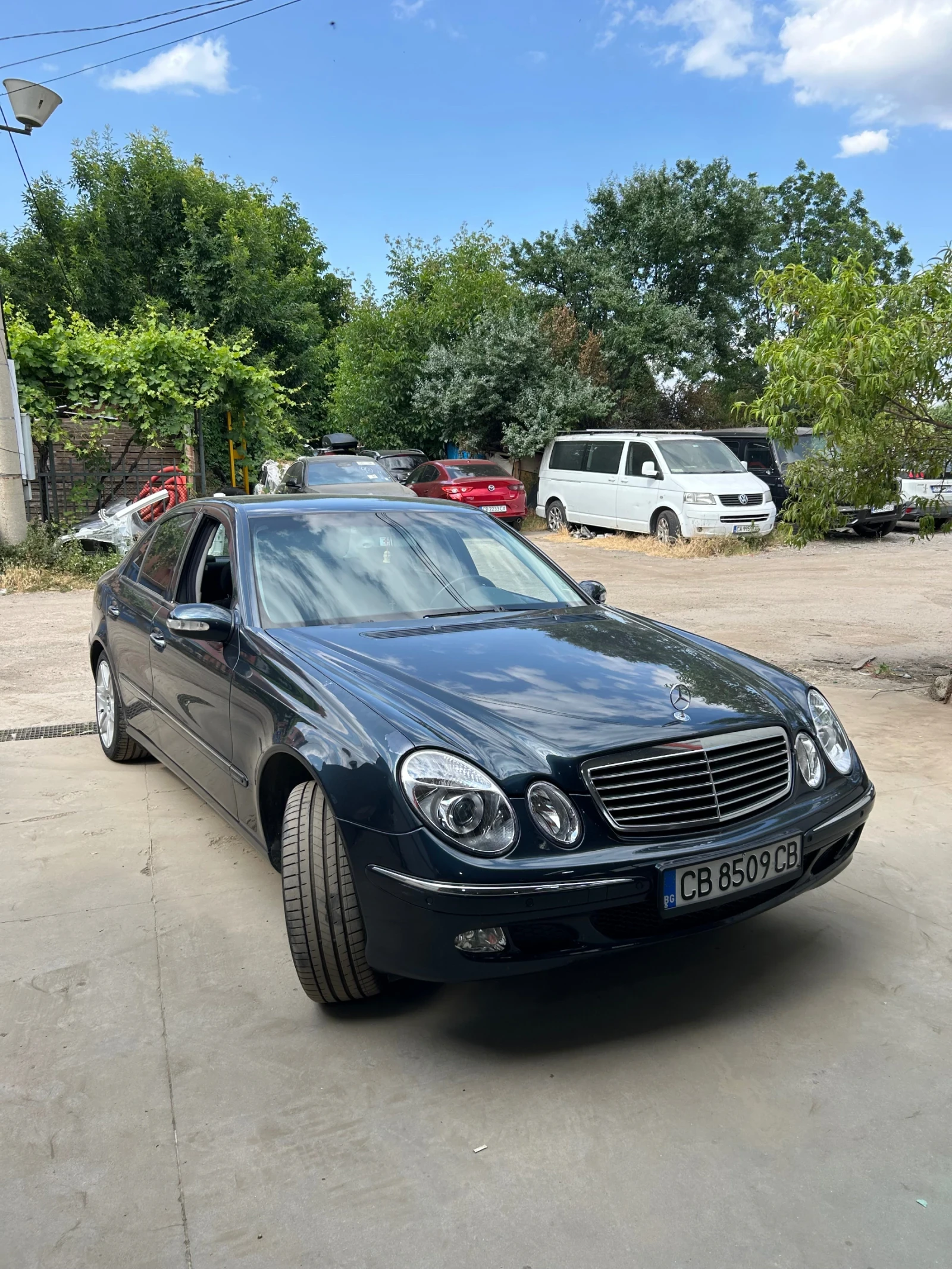 Mercedes-Benz E 220  - изображение 7