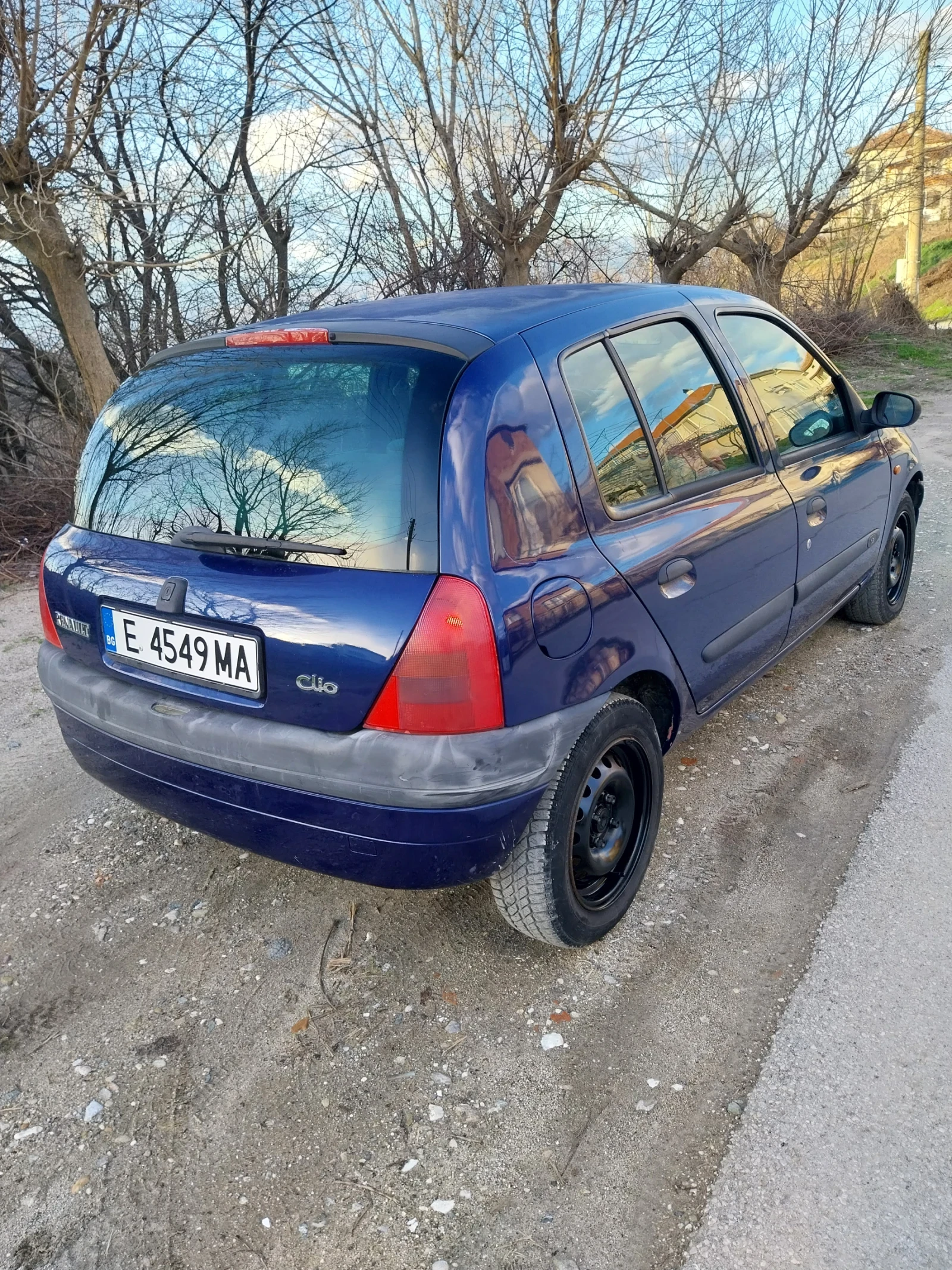 Renault Clio 1и2 бензин 