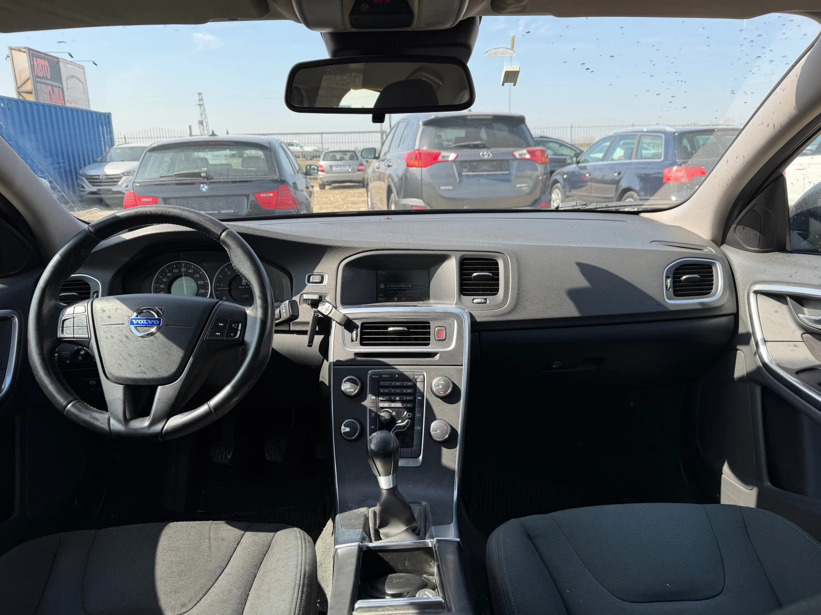 Volvo S60 2.0 D , снимка 15 - Автомобили и джипове - 53822702