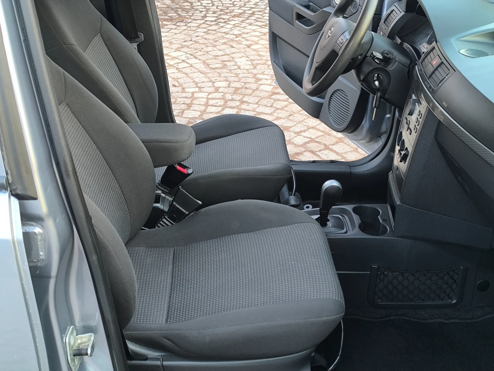 Opel Meriva 1, 6I АВТОМАТИК, снимка 13 - Автомобили и джипове - 53842724
