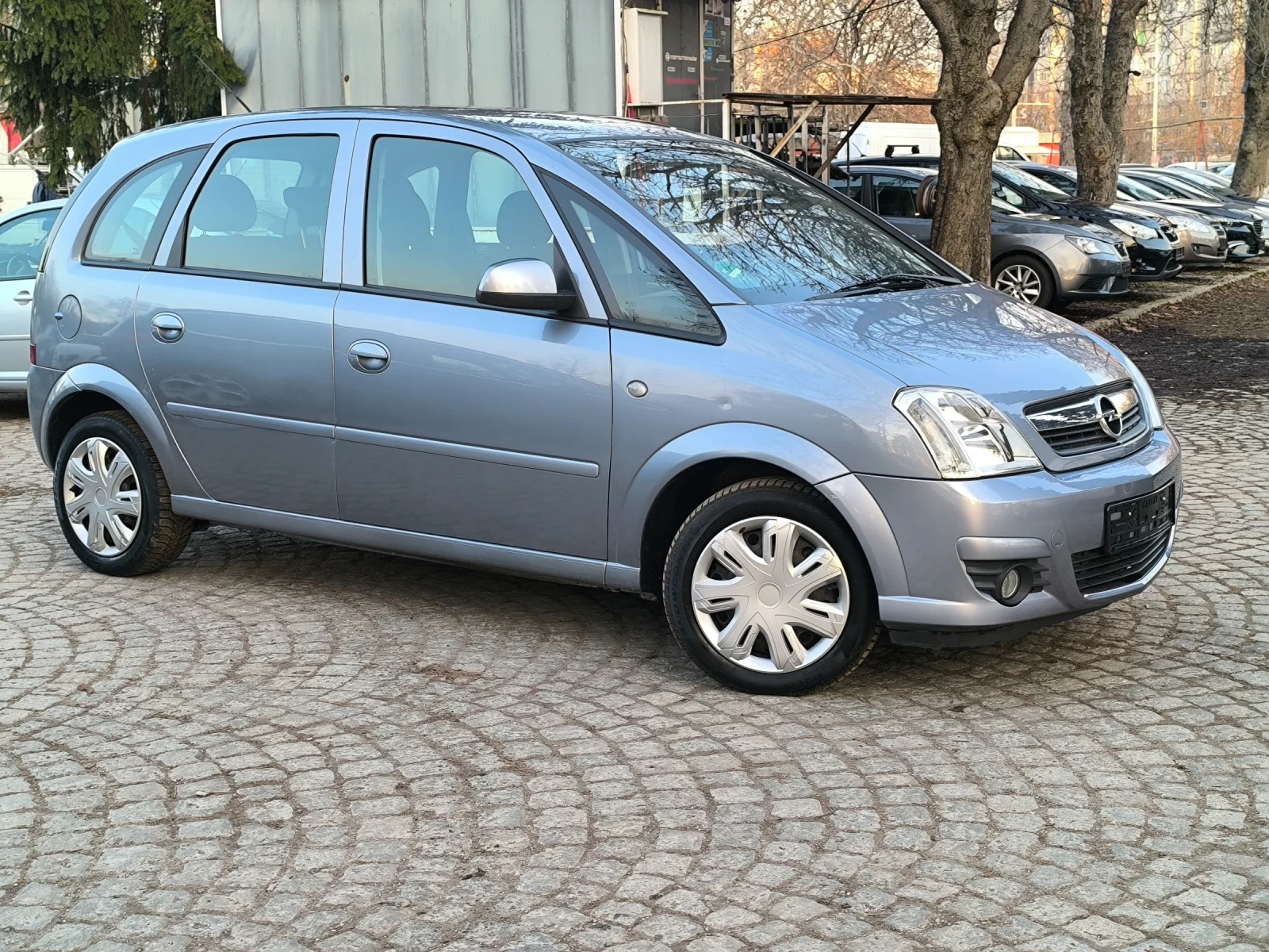 Opel Meriva 1, 6I АВТОМАТИК, снимка 2 - Автомобили и джипове - 53842724