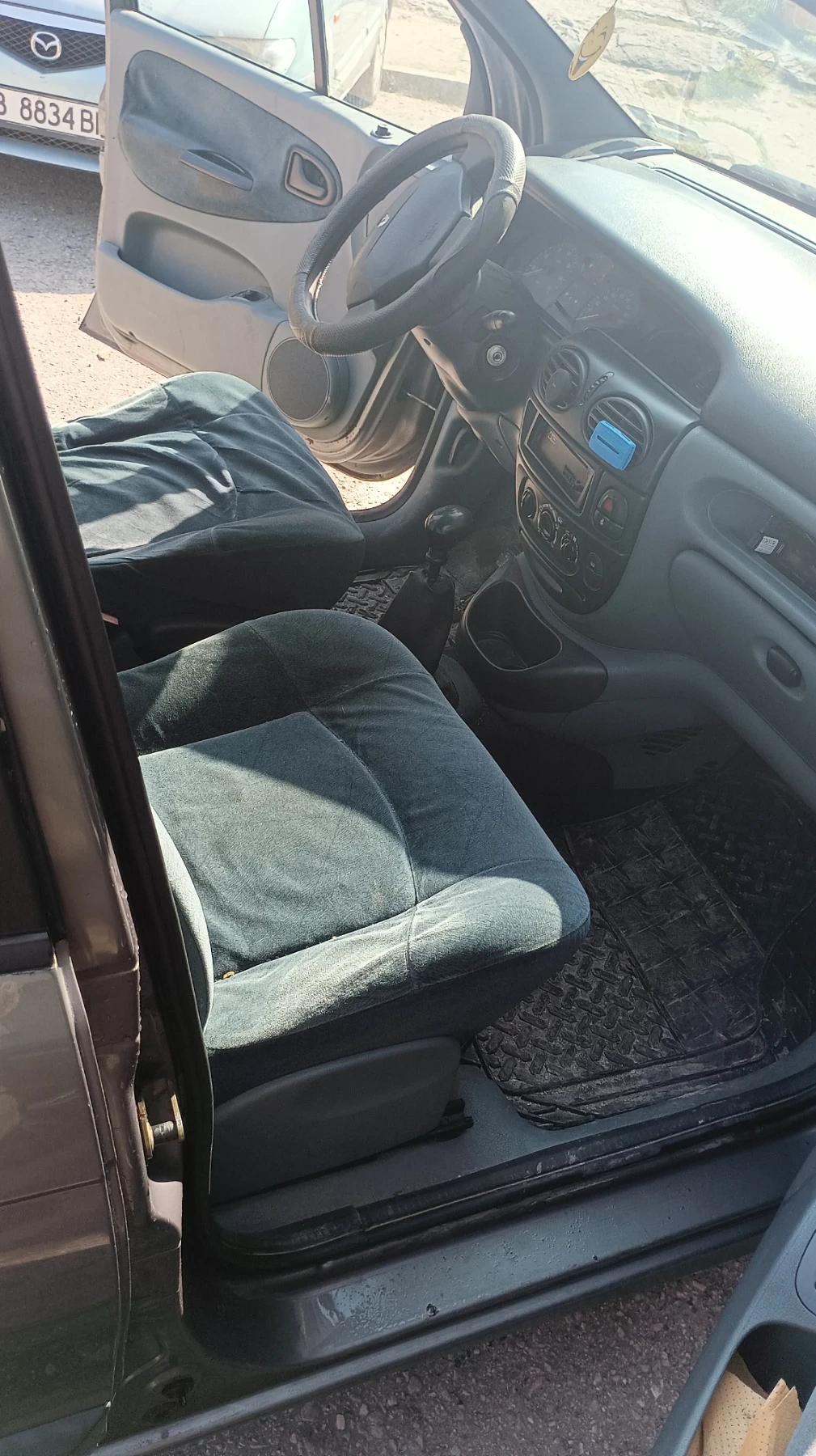 Renault Scenic, снимка 4 - Автомобили и джипове - 53856629