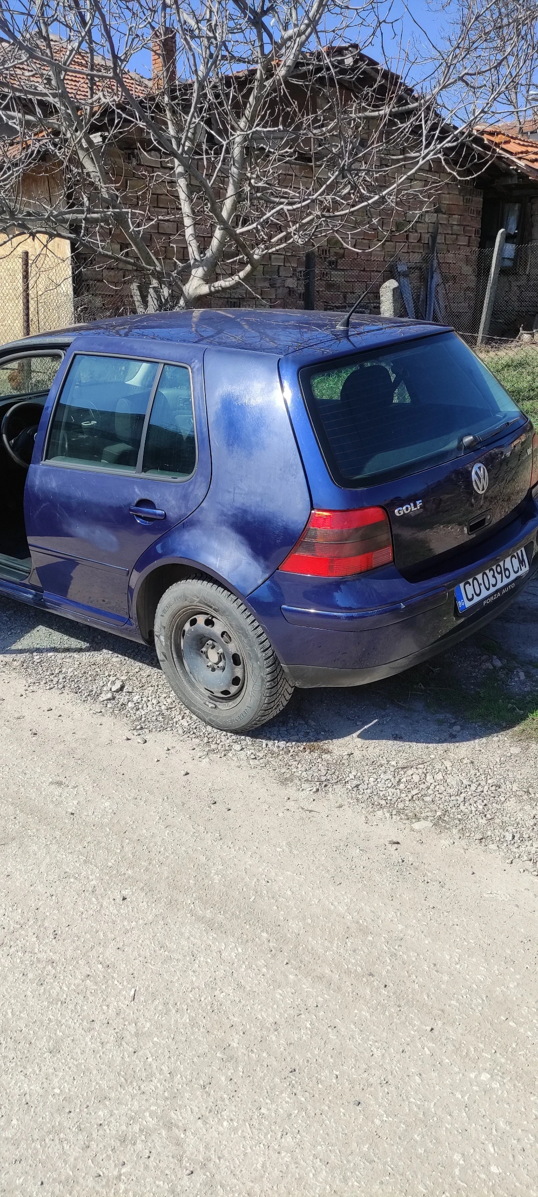 VW Golf 1.6 /105 к.с.  бензин, газ, снимка 4 - Автомобили и джипове - 53856530