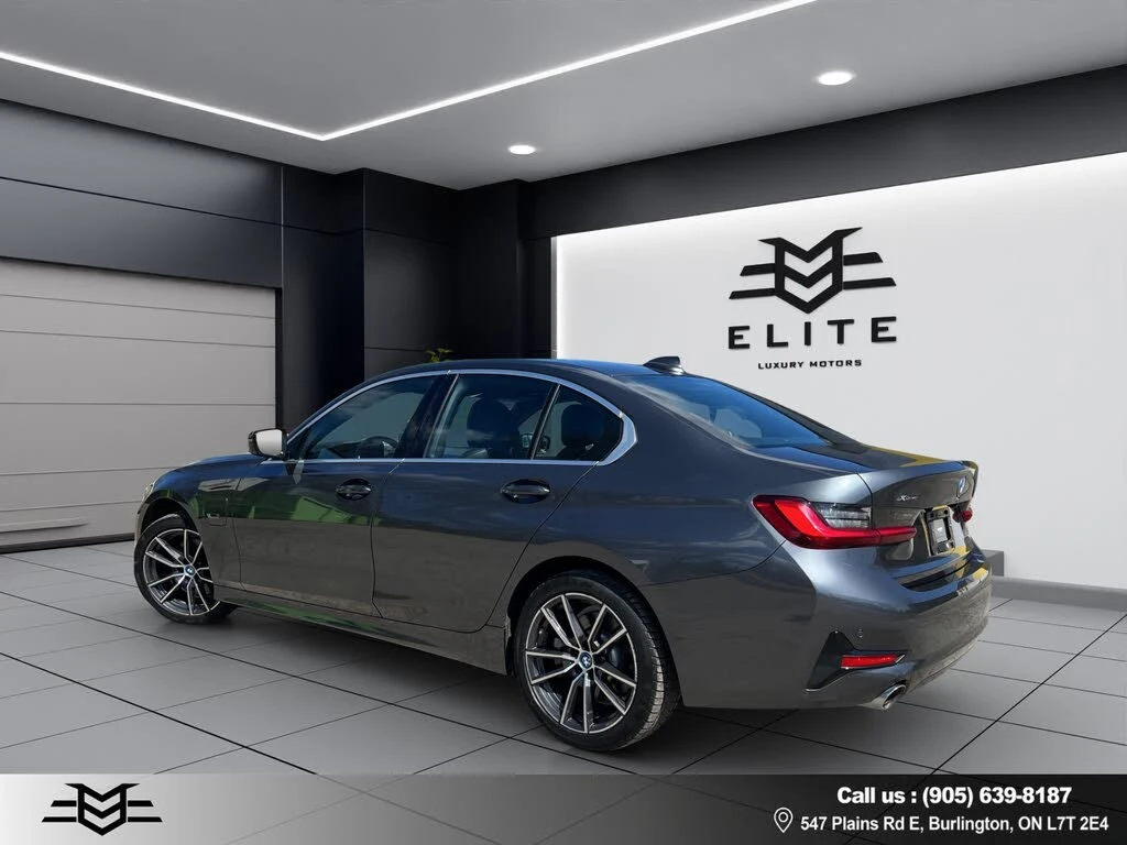 BMW 330 e xDrive Hybrid Plug-in AWD, снимка 9 - Автомобили и джипове - 54260554