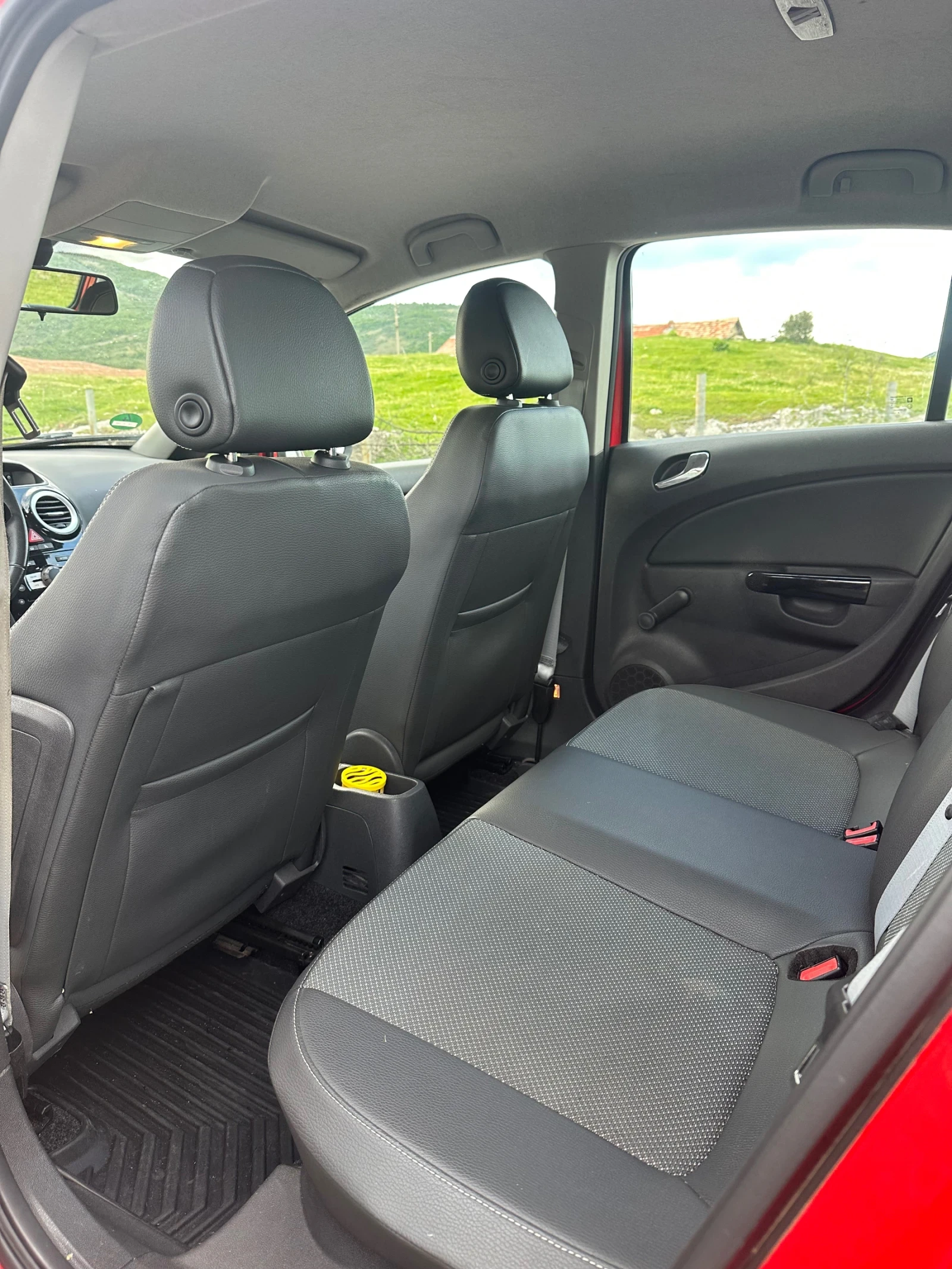 Opel Corsa, снимка 10 - Автомобили и джипове - 54585690