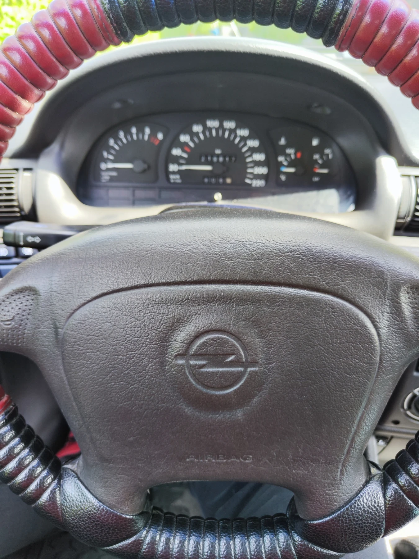 Opel Astra 1.7TDI, снимка 11 - Автомобили и джипове - 54688747
