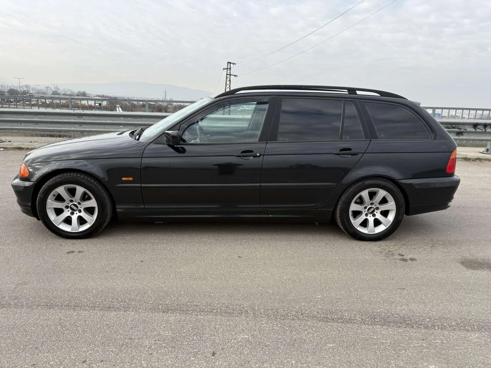 BMW 318 318, снимка 4 - Автомобили и джипове - 54755559