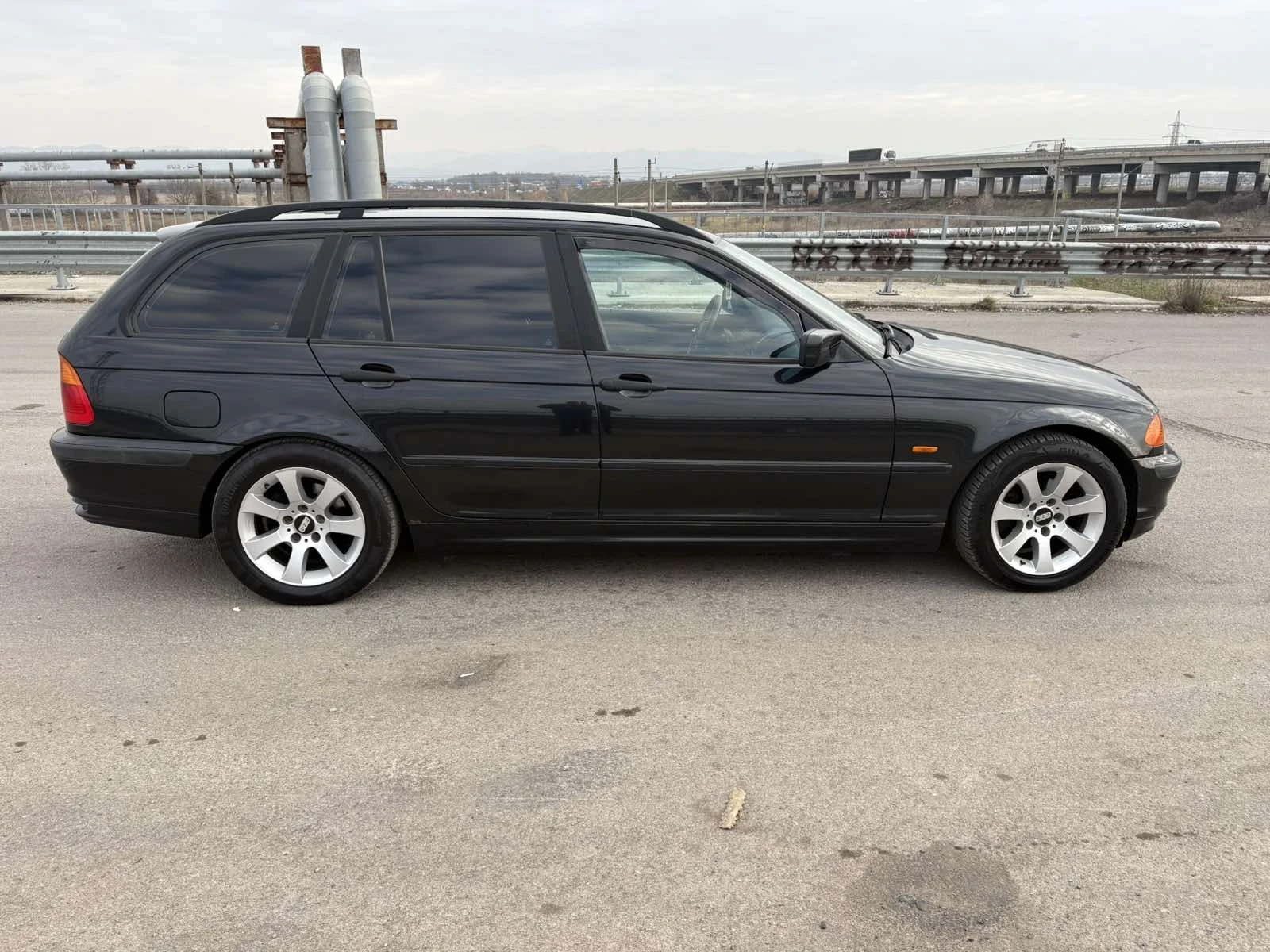 BMW 318 318, снимка 3 - Автомобили и джипове - 54755559