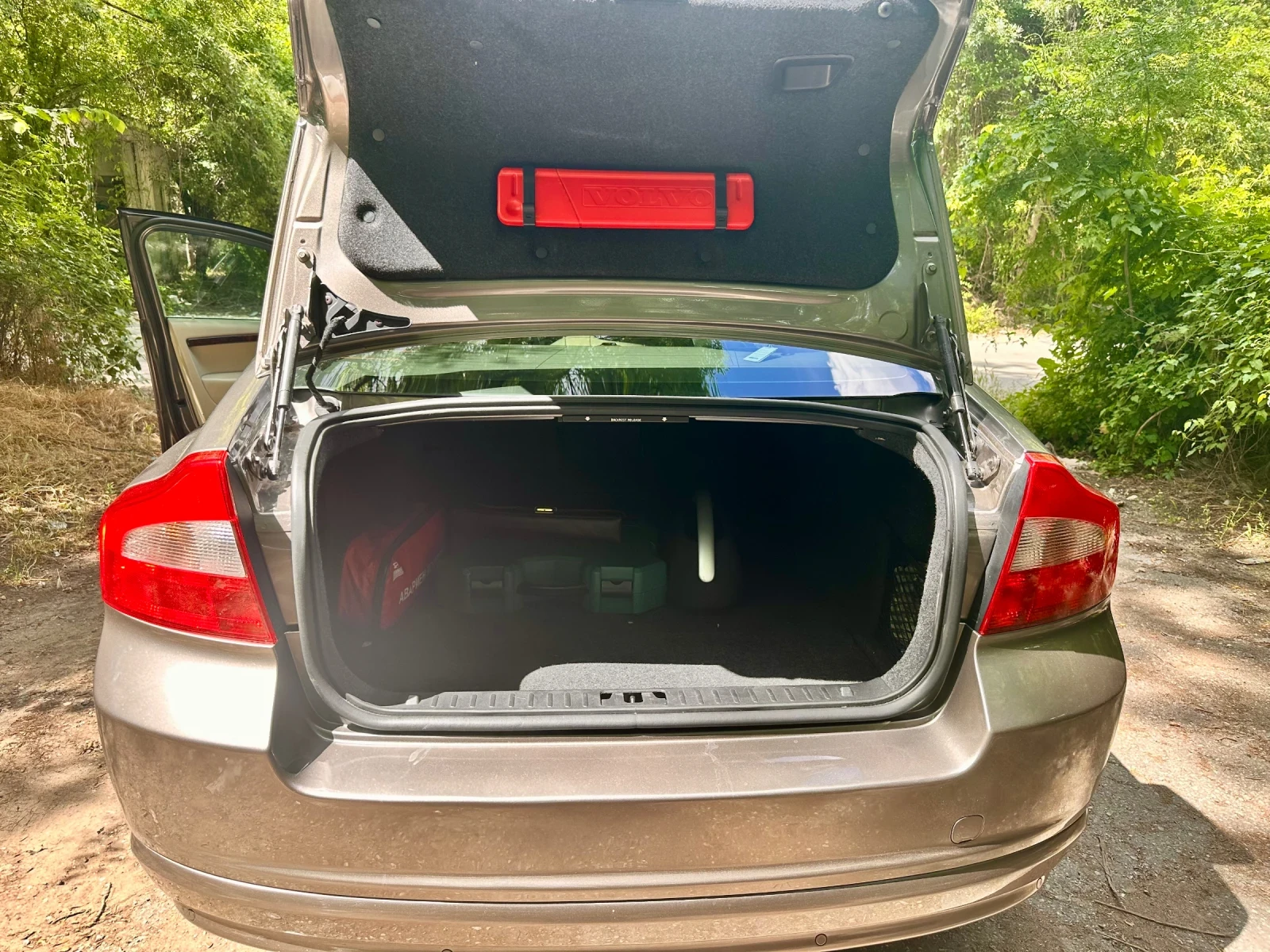 Volvo S80, снимка 13 - Автомобили и джипове - 54959368