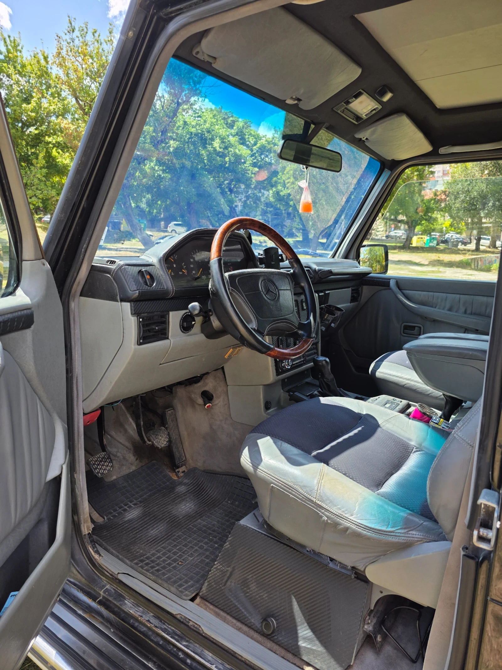 Mercedes-Benz G 320, снимка 10 - Автомобили и джипове - 55455959