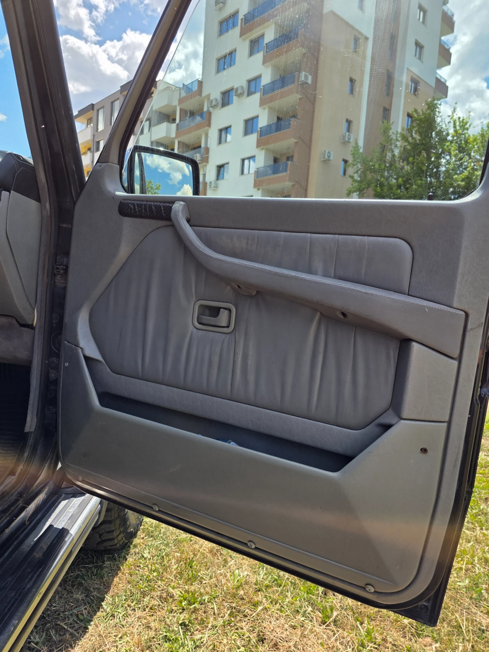 Mercedes-Benz G 320, снимка 12 - Автомобили и джипове - 55455959