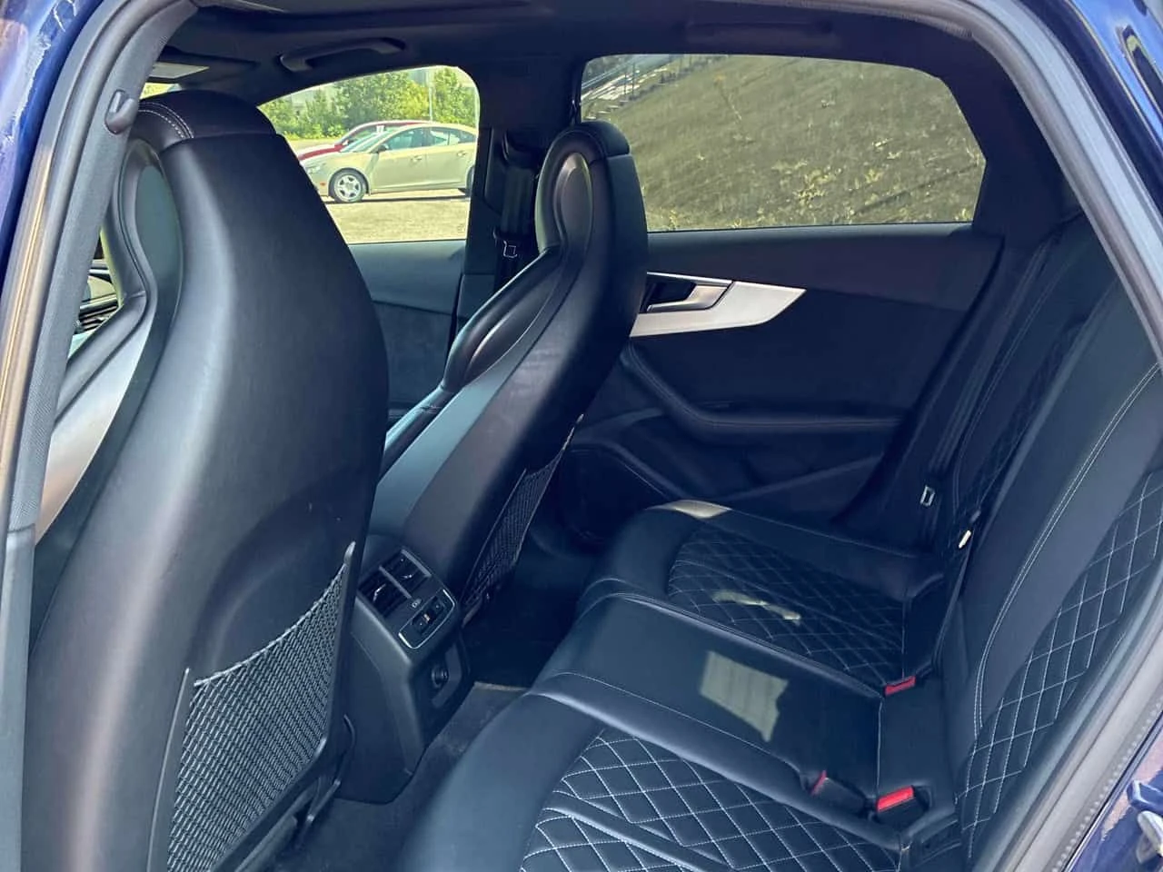 Audi S4 Progressiv | АВТОКРЕДИТ БЕЗ ПЪРВОНАЧАЛНА ВНОСКА | , снимка 17 - Автомобили и джипове - 55566008