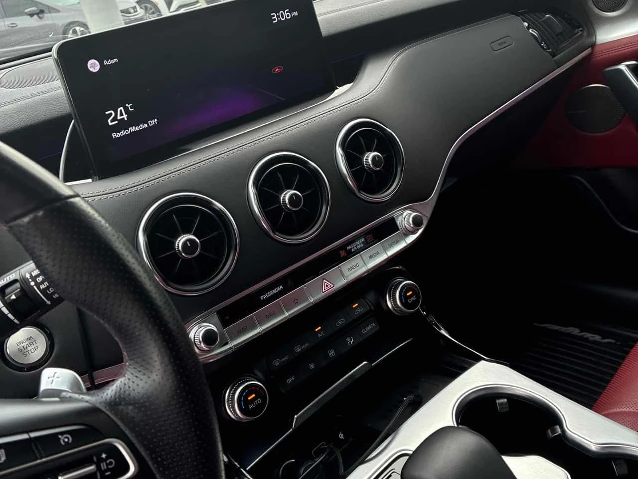 Kia Stinger /360/HUD/CARFAX/АВТОКРЕДИТ, снимка 9 - Автомобили и джипове - 55797634