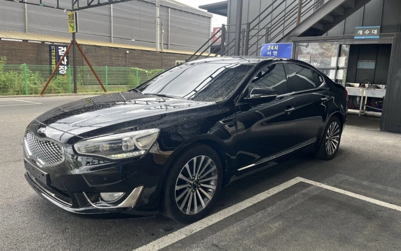 Kia K7 3.0 LPG FULL NAVI CAMERA