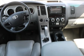 Toyota Sequoia 5.7 V8 4x4, снимка 10