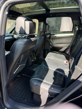 VW Touareg 3.0TDI - 14300 € / 27968.37 лв. - 89695516 9