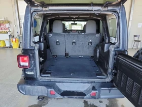 Jeep Wrangler Sahara/CARFAX/НАВИ/3.6/4Х4 - 19000 € / 37160.77 лв. - 92713346 13